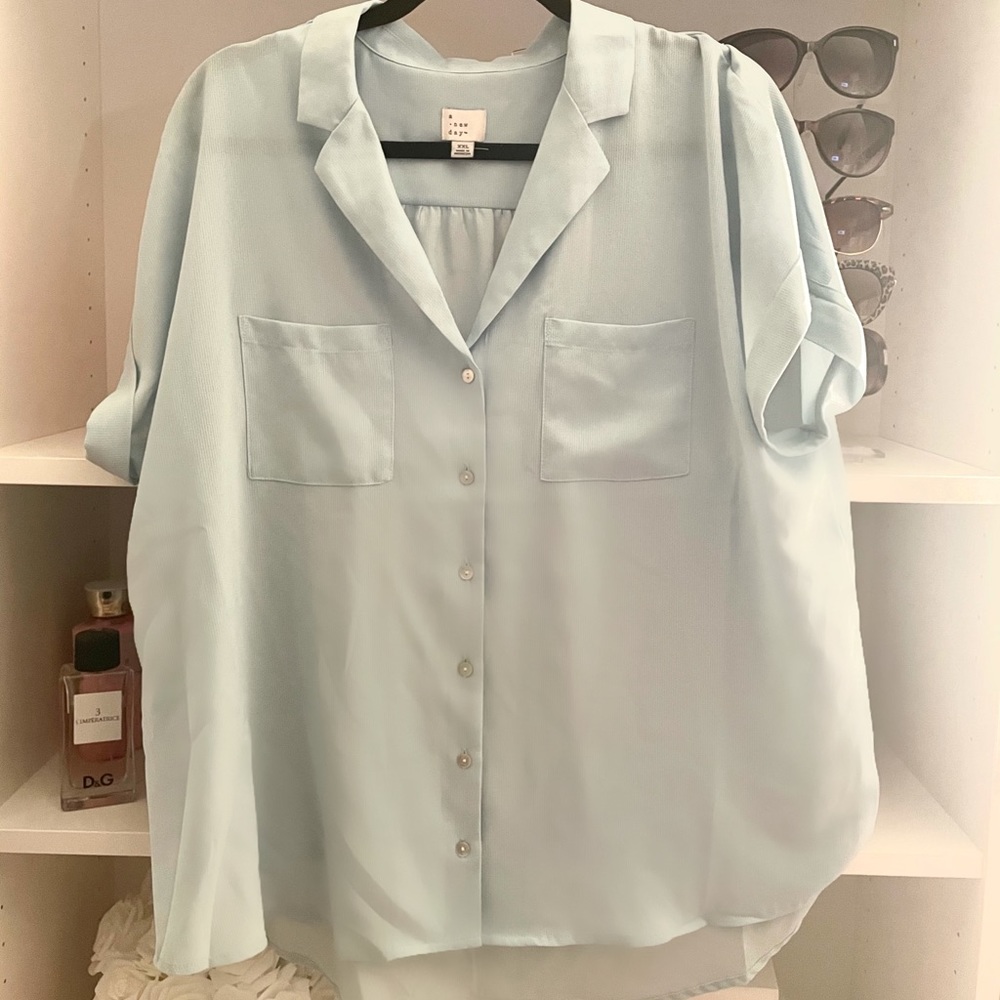 Light blue button down shirt | professional shirt
